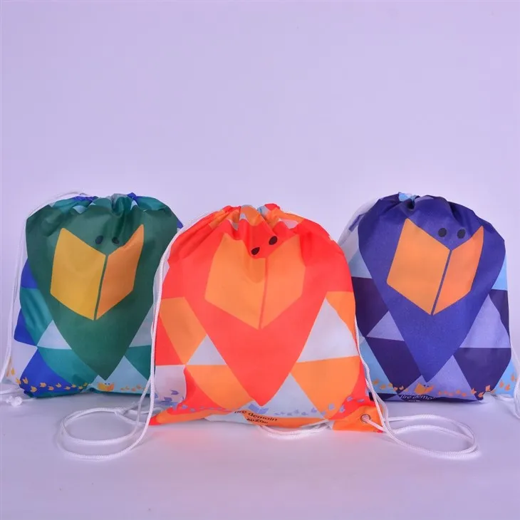 जिम ड्रॉस्ट्रिंग बैग